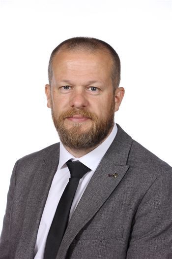 Hoben,Ryan